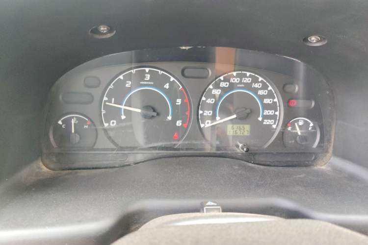 Used JMC Transit 2019 2.8T Commercial Version Long Wheelbase Mid-Roof 6-Seater Rear Single Tire China VI Emission Standard – JX493