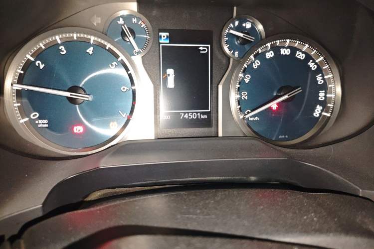 Used Toyota Prado 2019 3.5L Automatic TX-L Deluxe Edition with Rear-Mounted Spare Tire Odometer Close Up