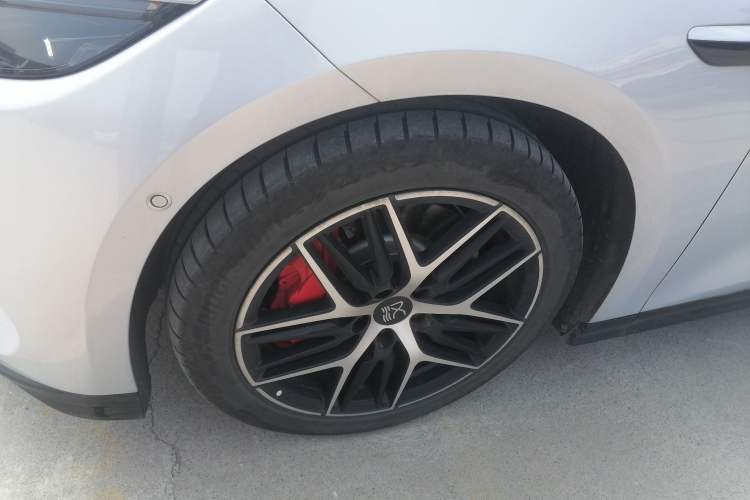 Used BYD Han L 2025 EV Four-Wheel Drive LiDAR Flagship Model