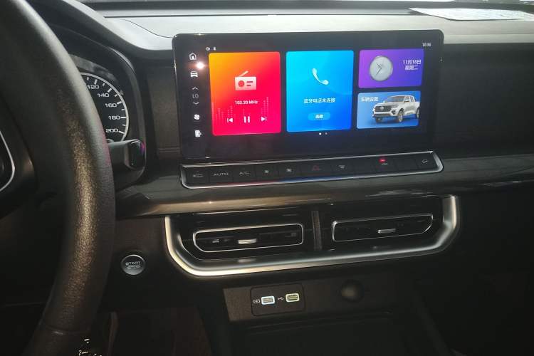 Used Great Wall Poer 2023 2.0T Commercial Version Automatic Diesel 4x4 Elite Long-Box GW4D20M