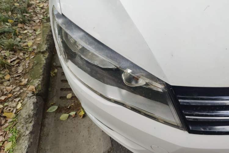 Used Volkswagen Jetta 2015 1.6L Manual Comfort Model
