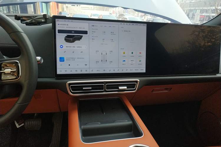 Used Li Auto L7 2023 Pro Model
