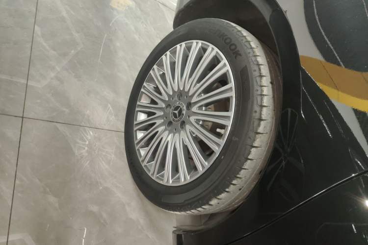 Used Mercedes-Benz E-Class 2023 Updated E 300 L Luxury Edition
