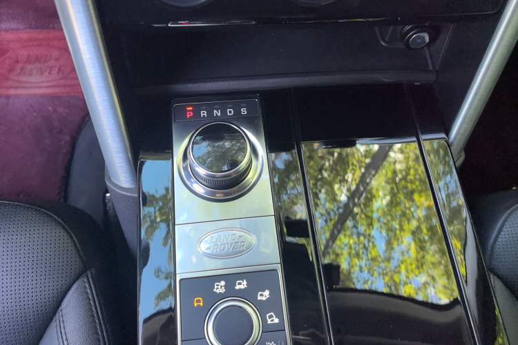 Used Land Rover Discovery 2019 3.0 SC V6 HSE