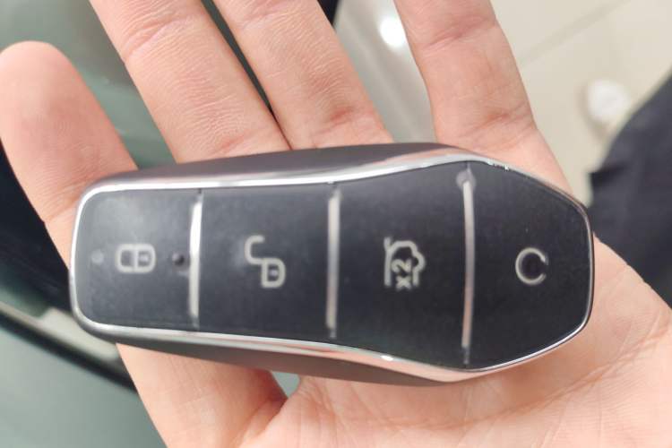 Used BYD Seal 06 New Energy 2024 DM-i 120KM Flagship Model Vehicle Key