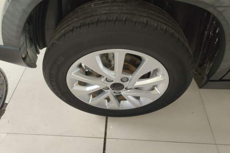 Used BAIC Beijing X3 2019 1.5T CVT Glory Edition
