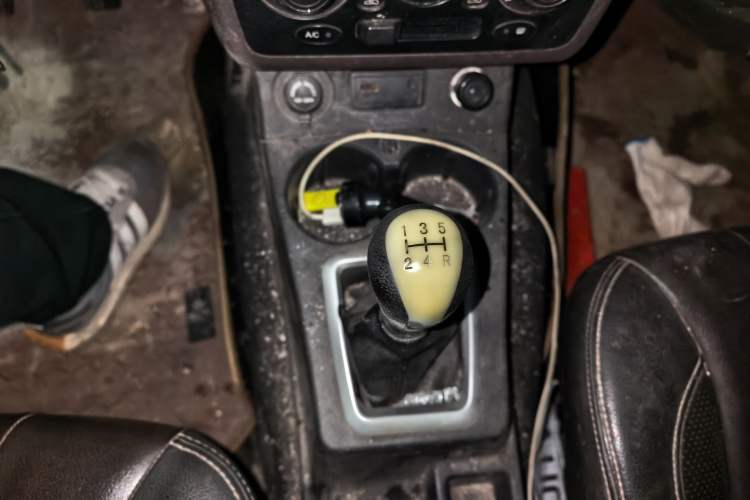 Used Dongfeng Fengon 330 2018 1.5L 330S Premium Edition China V DK15
