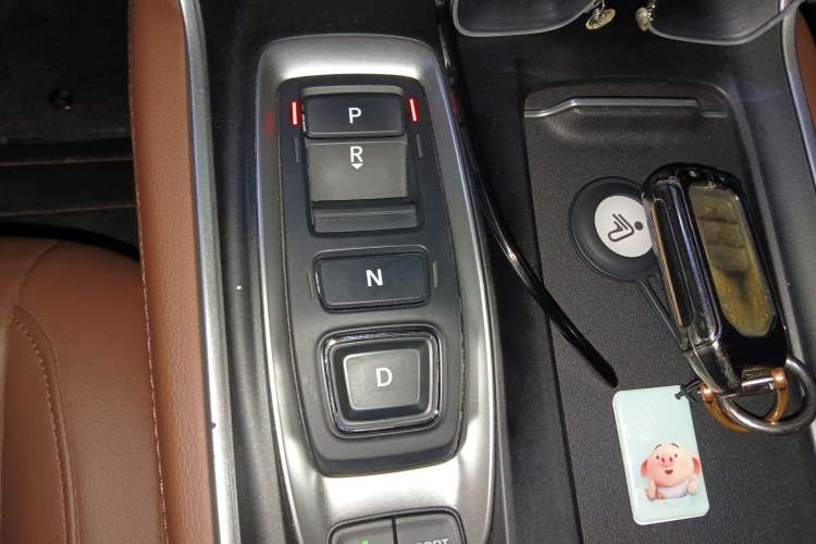 Used Honda Inspire 2022 Lingpai Hybrid 2.0L Pure Elegant Edition Gear Lever