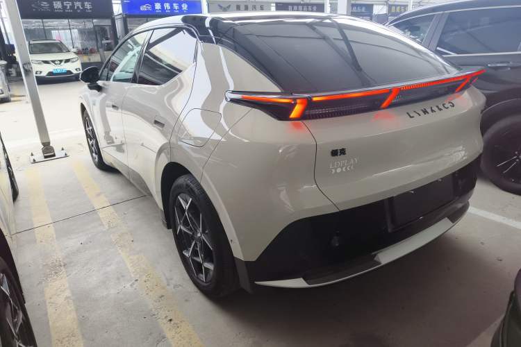 Used Lynk & Co Z20 2025 530 km Range Rear-Wheel Drive Max