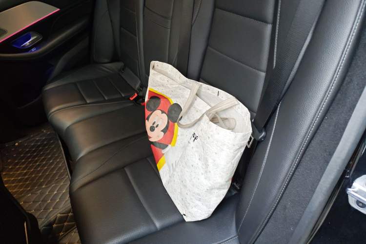 Used Mercedes-Benz GLE Coupe 2020 GLE 350 4MATIC Coupe SUV Luxury Model Left Rear Seat