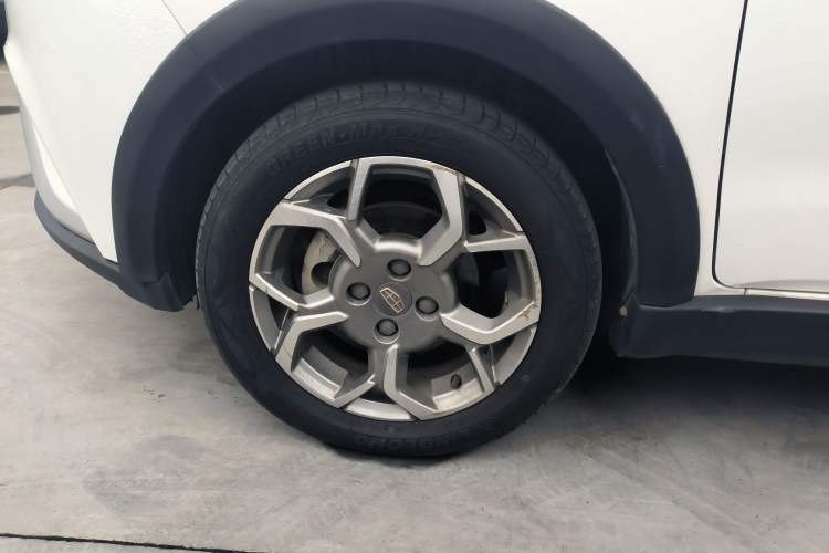 Used Geely Auto Vision X1 2017 1.3L Manual Frenzy Edition