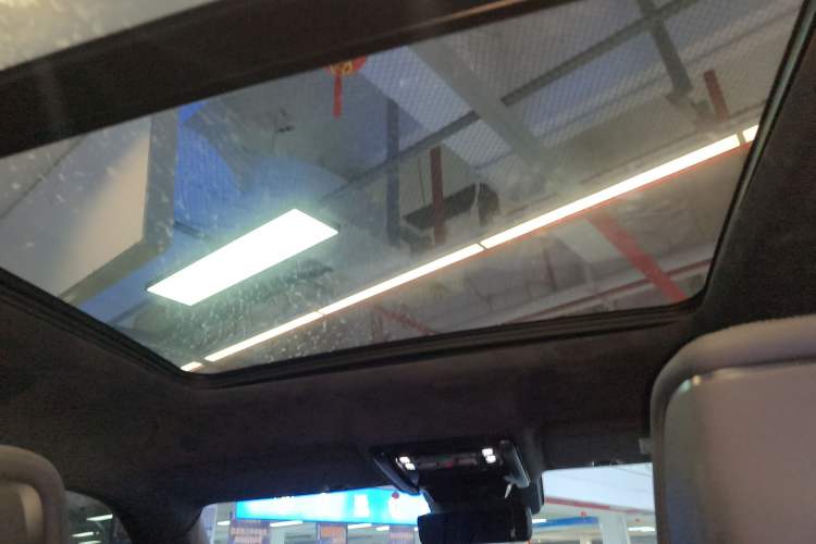 Used Formula Leopard 5 2023 Cloud Ride Flagship Edition Headliner