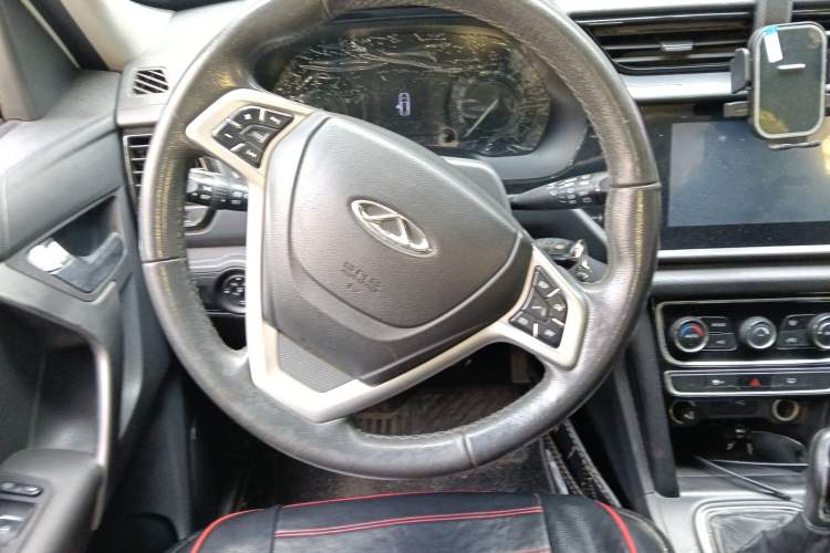 Used Chery Tiggo 3 2016 1.6L Manual ZhiShang Edition