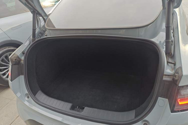 Used Leapmotor C01 2024 Range-Extended 316 Deluxe Edition