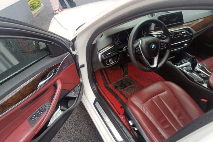 Used BMW 5 Series 2018 528Li Launch Special Edition
