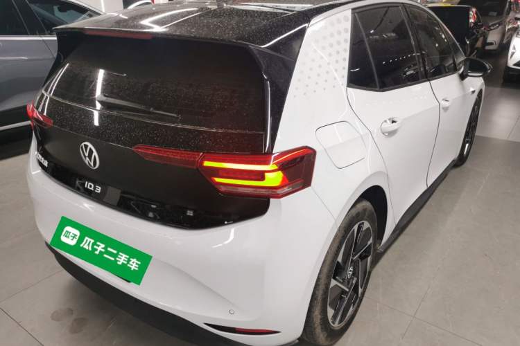 Used Volkswagen ID.3 2023 Upgraded Model Pure Intelligent Enjoyment Version Rear Right 45 Deg