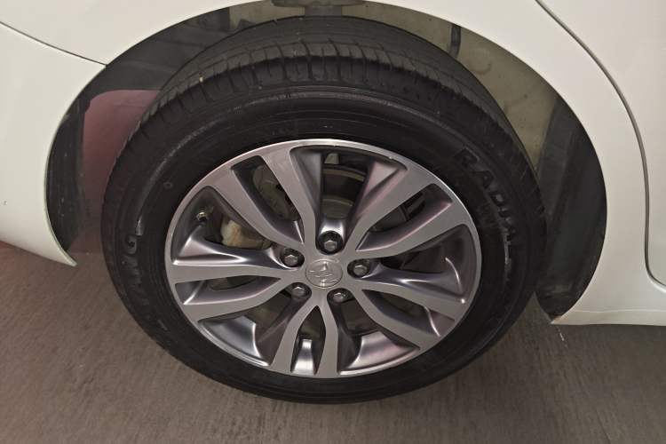 Used Buick GT 2018 18T Automatic Elite Model