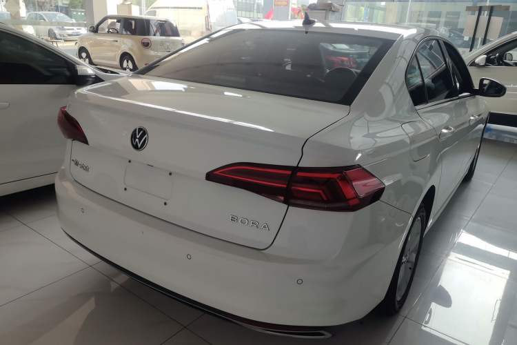 Used Volkswagen Bora 2021 1.5L Automatic Comfort Smart Connect Edition
