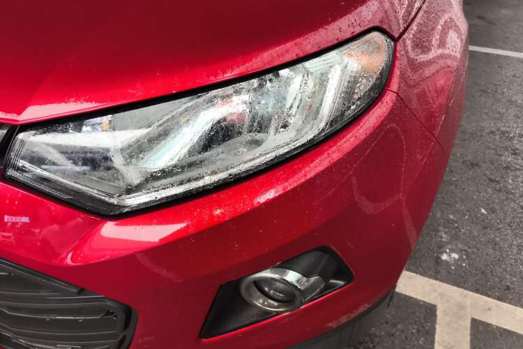 Used Ford EcoSport 2013 1.5L Manual Comfort Model Left Front Headlight