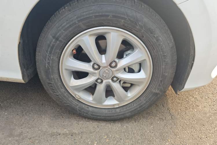 Used Hyundai Verna (older generation) 2017 1.4L Manual Huancai Edition China V Standard