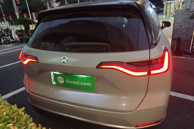 Used Nio ES8 2020 580 km Range 7-Seater Version