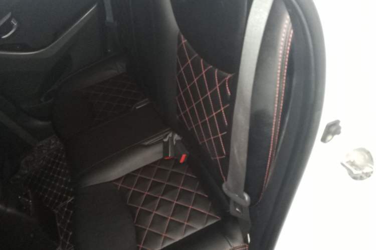 Used Hyundai Elantra (5th Generation / Langdong) 2016 1.6L Automatic Prestige Model
