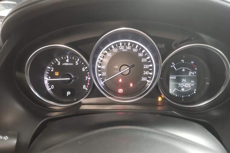 Used Mazda Atenza 2017 2.0L Blue Sky Luxury Edition
