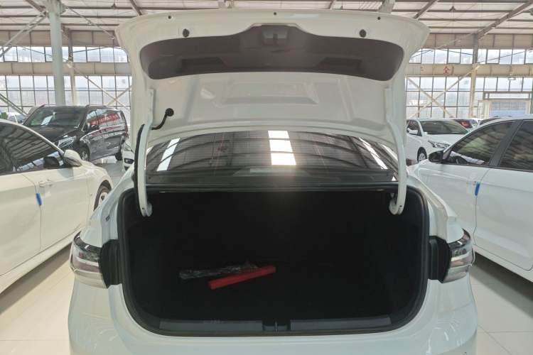 Used Volkswagen Lavida 2025 New Sharp 1.5L Outstanding New Edition Trunk