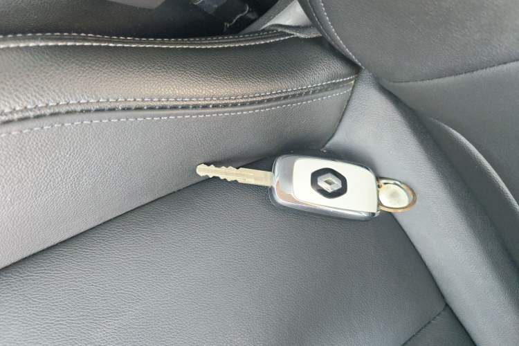 Used Renault Kadjar 2017 2.0L Two-Wheel-Drive Leading Edition