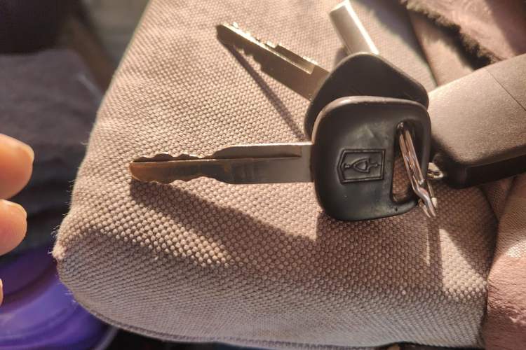 Used Jinbei Hiace 2014 2.0L Fifth-Generation Power King Classic 4G20D4B Vehicle Key