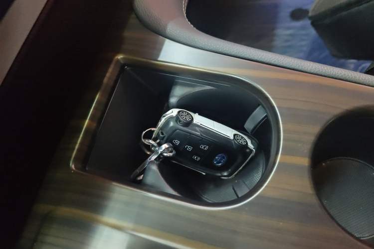 Used Toyota Sienna 2021 2.5L Hybrid Comfort Edition