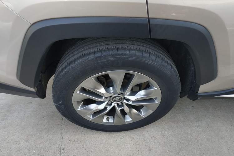 Used Toyota Wildlander 2020 2.0L CVT Two-Wheel Drive Luxury Edition