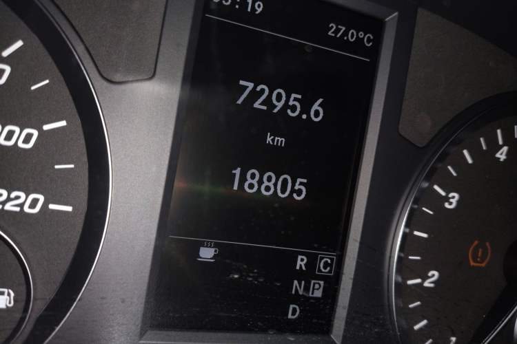 Used Mercedes-Benz Vito 2020 2.0T Elite Version 7 Seats