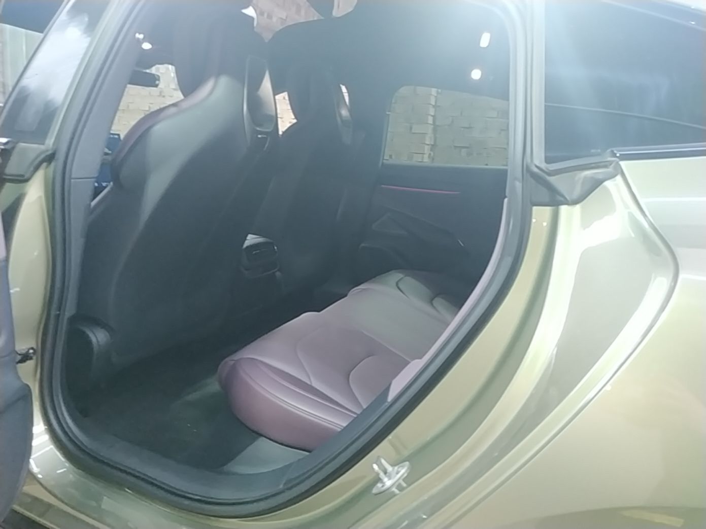 Xiaomi Auto SU7 2024 Rear-Drive Long-Range Intelligent Driving Version — снимка 20