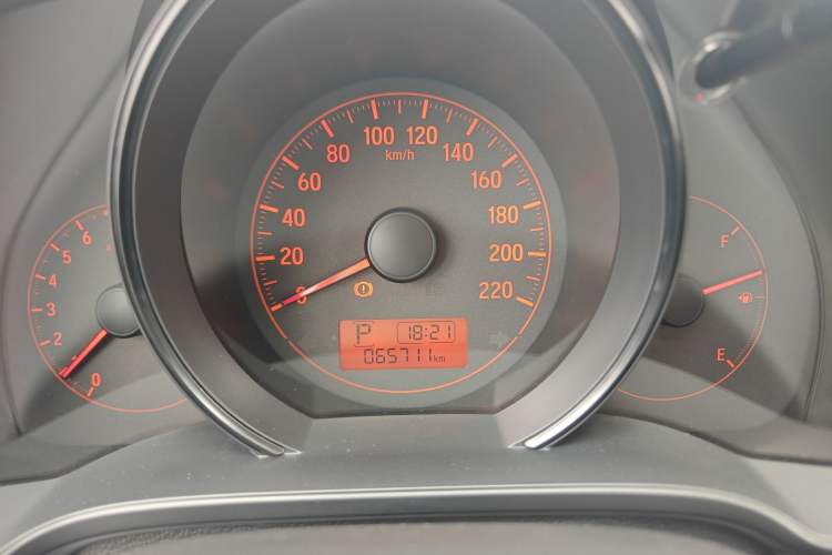 Used Honda Fit 2014 1.5L LX CVT Comfort Model Instrument Cluster