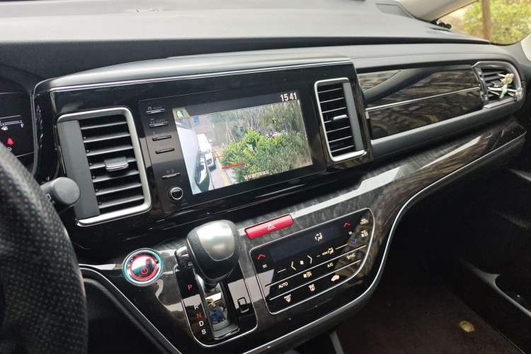 Used Honda Elysion 2019 2.0L Hybrid Luxury Edition