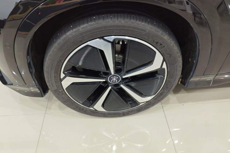 Used BYD Song L EV 2025 Intelligent Driving Version 662 km LiDAR Excellence Edition