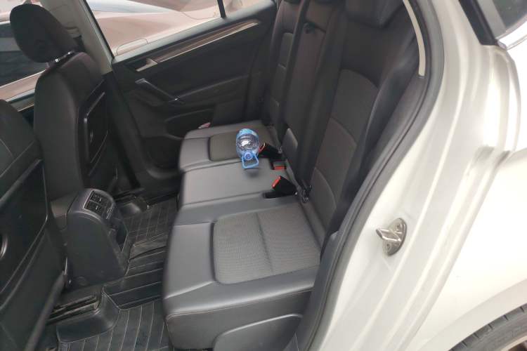 Used Volkswagen Golf Sportsvan 2018 230TSI Automatic Trend Edition