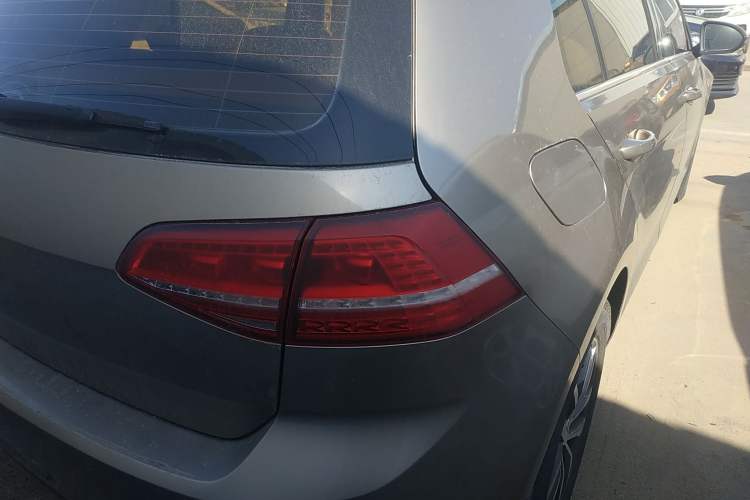 Used Volkswagen Golf 2016 230TSI Automatic Luxury Version