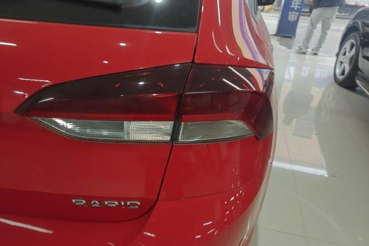 Used Skoda Rapid Spaceback 2020 1.5L Automatic Comfort Edition
