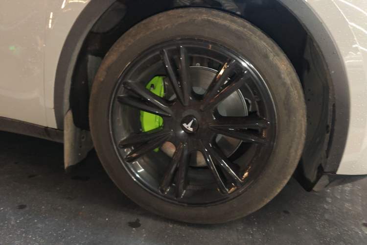 Used Tesla Model Y 2024 Rear-Wheel-Drive Version