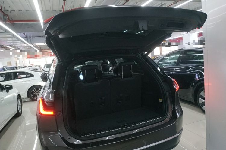 Used Nio ES8 2020 415 km Range 7-Seater Version