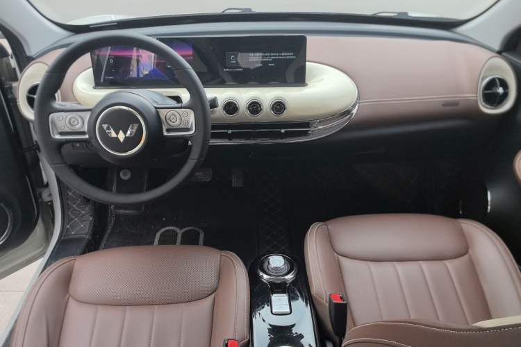 Used Wuling Bingo 2023 333 km Lingxi Connected Version
