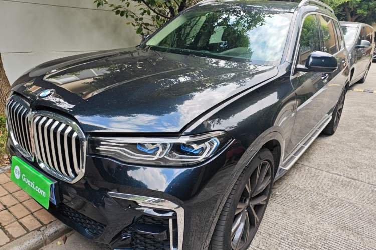 Used BMW X7 2019 xDrive40i Luxury M Sport Package