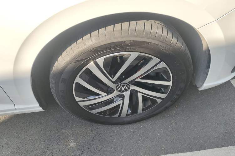 Used Volkswagen Lavida 2023 300TSI DSG Starry Full-Comfort Edition