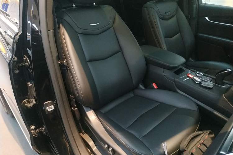 Used Cadillac XT5 2021 2.0T Four-Wheel Drive Luxury Version
