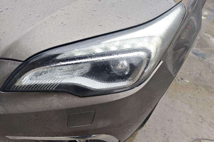 Used Buick Envision 2017 20T Two-Wheel Drive Luxury Model