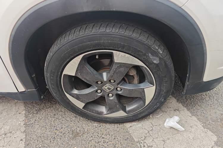 Used Honda Vezel 2015 1.8L CVT 2WD Luxury Model Right Front Wheel Hub