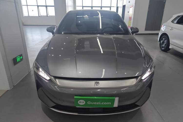 Used BYD Qin PLUS 2024 Honor Edition EV 510KM Leading Model
