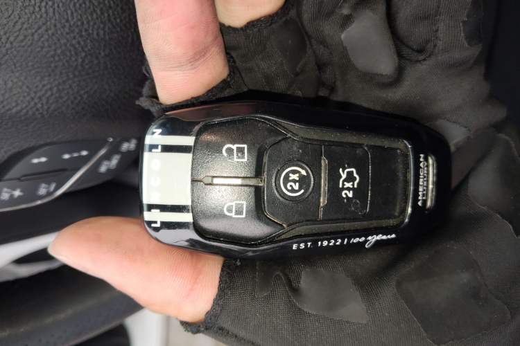 Used Lincoln MKX 2017 2.7T Four-Wheel Drive Prestige Edition
